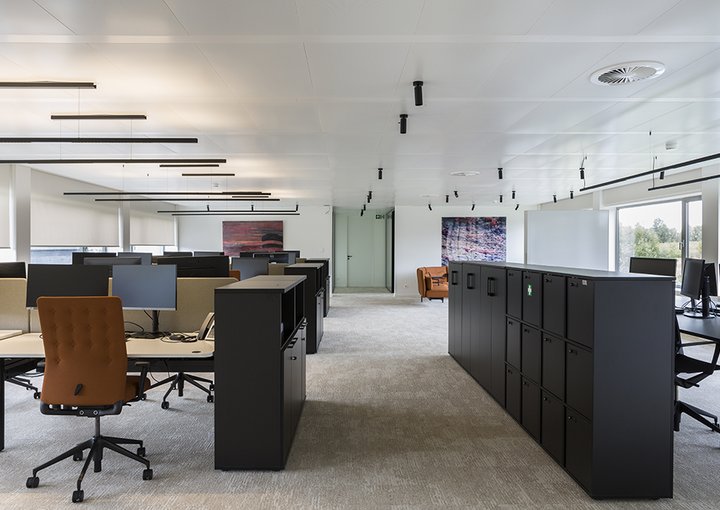 BEDDELEEM OFFICES DEGROOF PETERCAM JB COOL KLIMAATPLAFOND