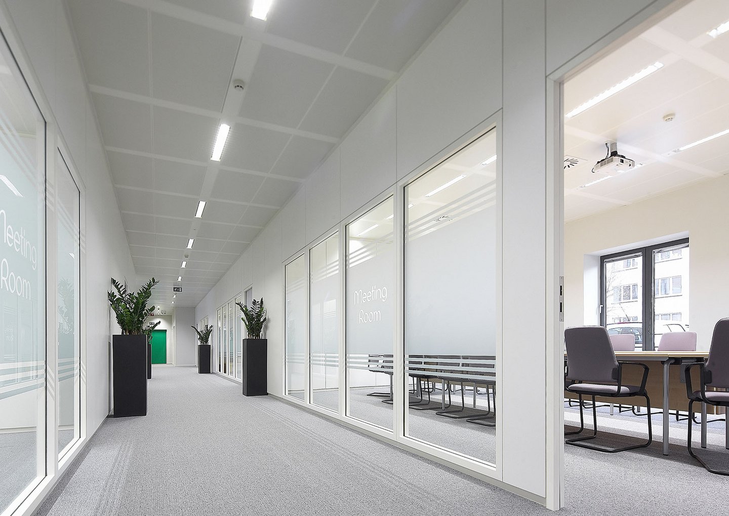 veelzijdige systeemwand