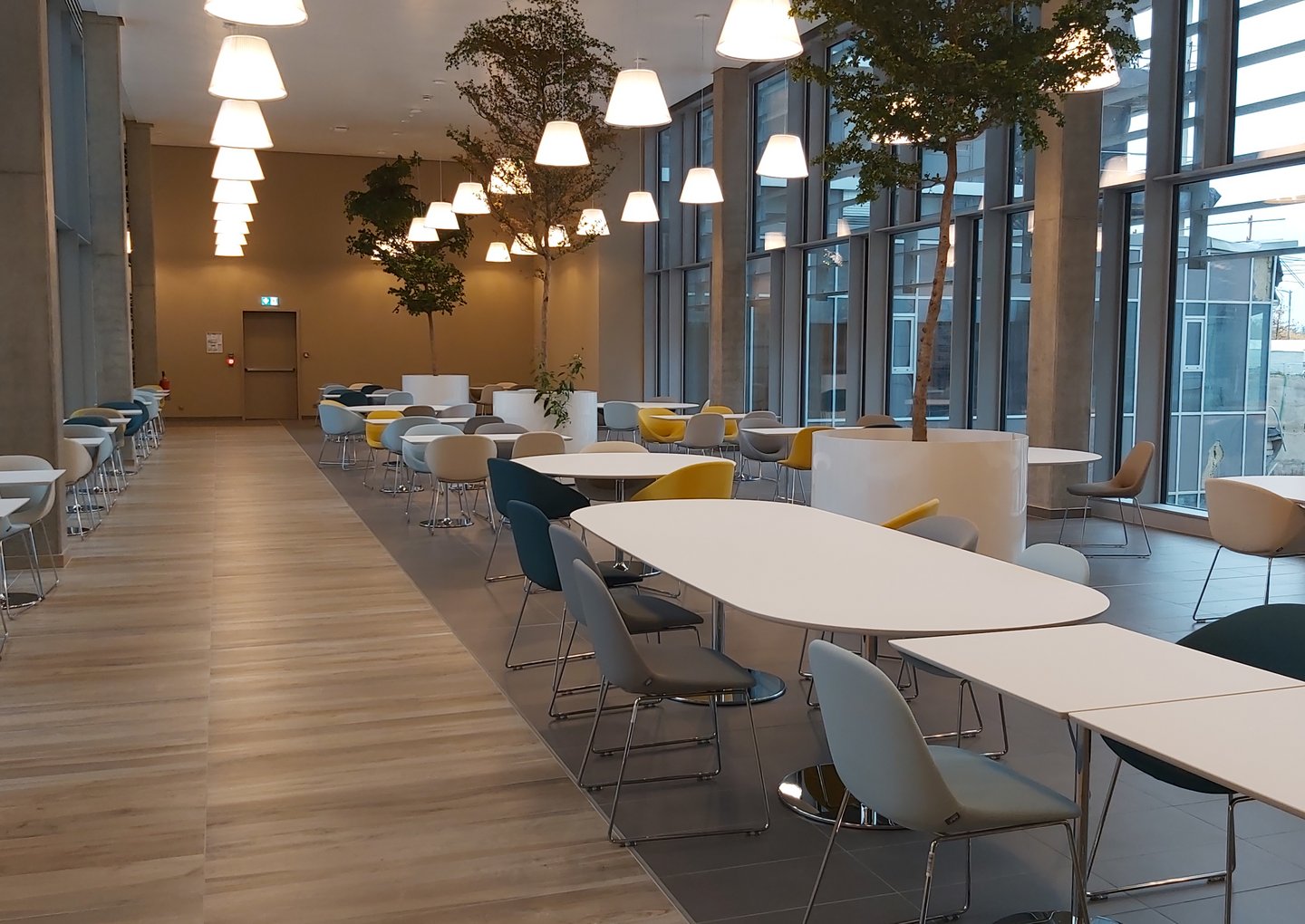 Furniture cafetaria